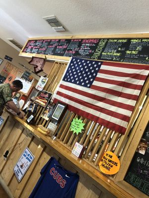 Place your order here at Pudgee's in Floral City