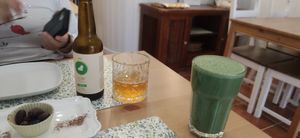 Cerveza artesanal y Green smothie at 3 4 4 in Alicante