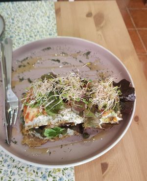 3 tier sandwich at 3 4 4 in Alicante