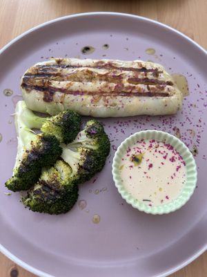 Cabbage roll with rice and garbanzo beans   at 3 4 4 in Alicante