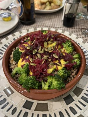 Mixed veggies on grains  at Makalu Veggie in Alicante