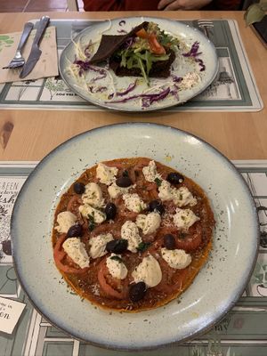 Burger and pizza at 3 4 4 in Alicante