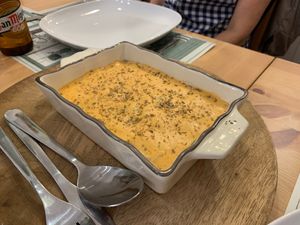 La lasaña, imposible de distinguir de una convencional, está cocinada en crudo a base de nueces.  at 3 4 4 in Alicante