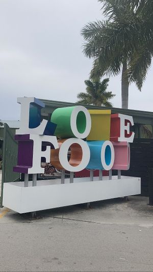 Entrance   at Yellow Green Farmers Market in Hollywood