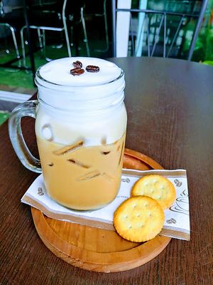 Ice latte' at 29 Coffties in Chiang Mai