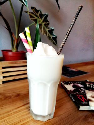 Coconut blended at 29 Coffties in Chiang Mai