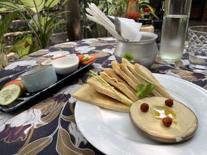 Hummus plate  at Cafe Zen in Negombo