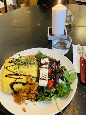 Salad w feta, lasagna  at Café Holmgången in Malmo