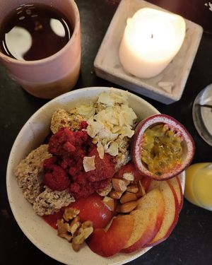 Smoothie bowl at Café Holmgången in Malmo