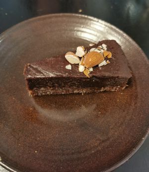 Raw mud cake at Café Holmgången in Malmo