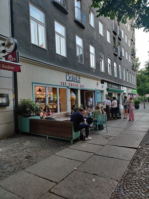 Katchi outside at Katchi Ice Cream - Savignyplatz in Berlin