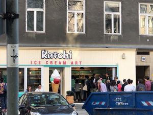 Outside at Katchi Ice Cream - Savignyplatz in Berlin