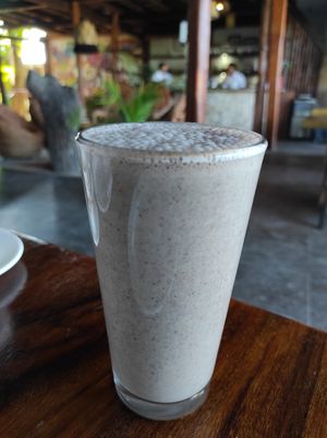 Proteic smoothie at Naino in Valladolid
