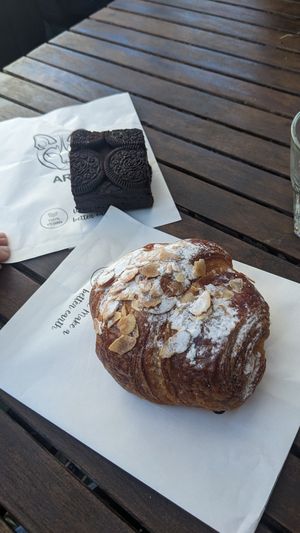 Almond croissant and Oreo browny at Argi in Kensington