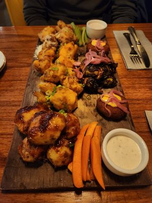 Platter at Life on Mars in Seattle