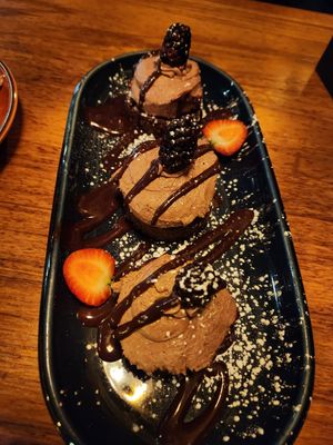 LOM holy f*ck at Life on Mars in Seattle