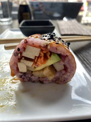 ‘The Rolling Rices’ Tiger Roll  at Tiger Club Vegan Sushi in Berlin