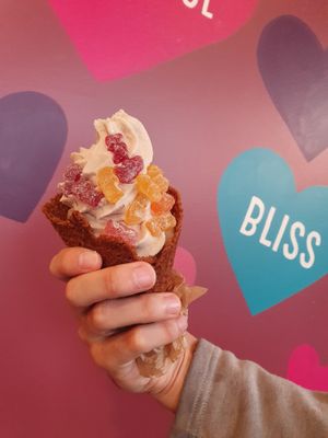 Vanilla at Yoga-urt in Los Angeles