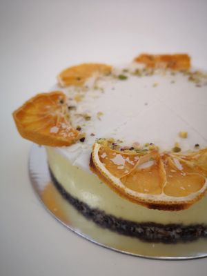 Entirely plantbased and gluten-free 🍓 at Rawcakes Thalia  in Sofia