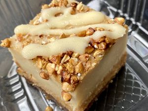 dessert at Wild Bowls in Zurich