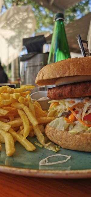 Veggie burger at Altes Tramdepot in Bern