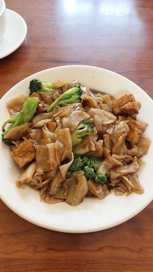 Pad see ew (with tofu and no egg) at Spice Me in Half Moon Bay