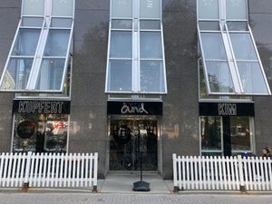 Outside at Kupfert & Kim - Yorkville in Toronto