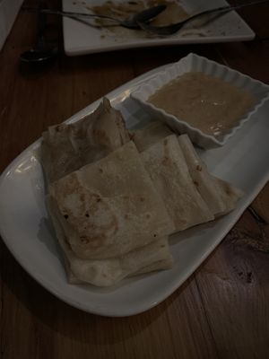 Roti at Klua Sathorn in Castlemaine
