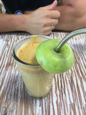 green juice  at Eat.Co in Ubud