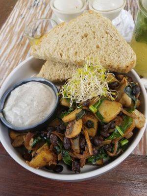 ‼Tum, tum tum‼ at Eat.Co in Ubud