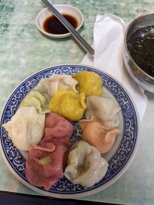  at Lái Xīn SùShí 來欣素食手工水餃 in Taipei