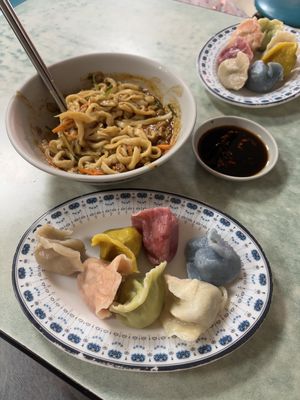 Dumplings and special noodles with 3 sauce combo  at Lái Xīn SùShí 來欣素食手工水餃 in Taipei