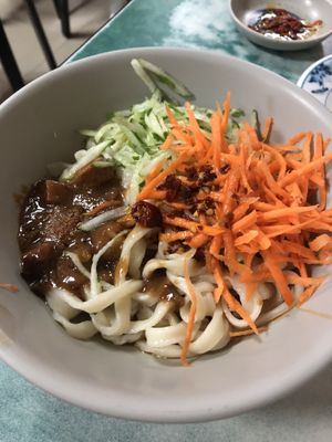 Noodles and vegetables, with sesame paste, soy paste, and chili  at Lái Xīn SùShí 來欣素食手工水餃 in Taipei