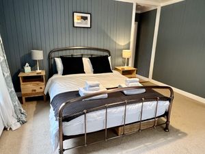 Bedroom   at The Field Shelter Guesthouse & Sanctuary in Blairgowrie