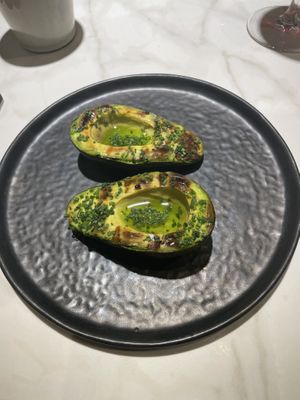 Avocado at Xavier Pellicer in Barcelona