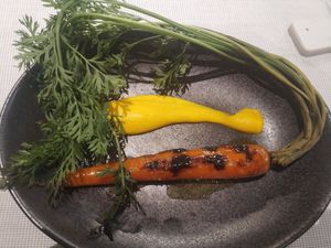 Zanahoria y puré de zanahoria at Xavier Pellicer in Barcelona