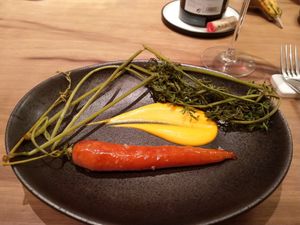 Orange grilled carrot at Xavier Pellicer in Barcelona