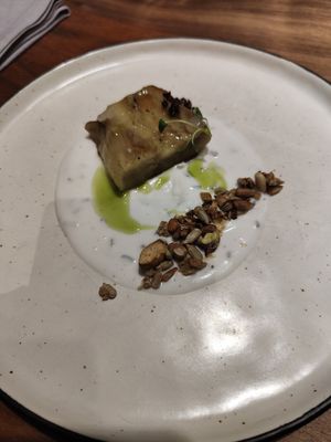 Berenjena con yogur de coco at Xavier Pellicer in Barcelona