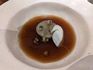 Onion with mushroom broth at Xavier Pellicer in Barcelona