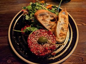Beet tartar at Don Vegan in Quebec