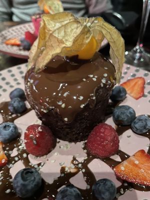 Chocolate cake  at Don Vegan in Quebec