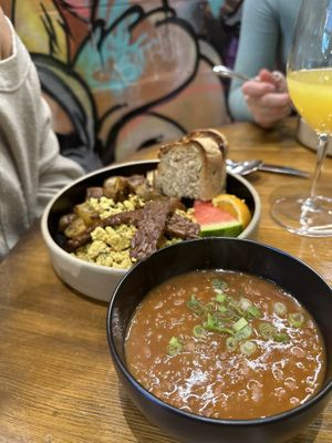   at Don Vegan in Quebec