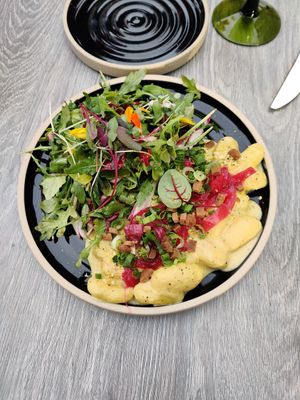  at Don Vegan in Quebec