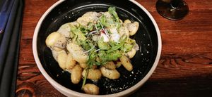 Gnocchis sauce crémeuse et champignons at Don Vegan in Quebec