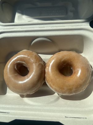 Maple and vanilla  at Maui Ono Donuts in Kihei