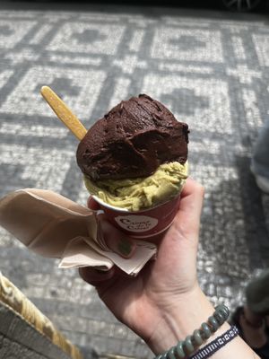   at Creme de la Creme - Zmrzlinový Salon  in Prague