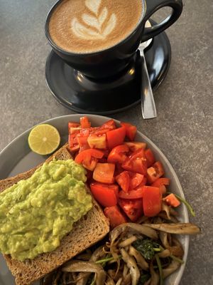 Avocado tosd very good 😋  at Buono in Kandy