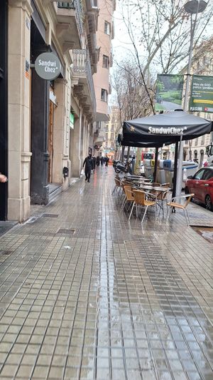 Fantástico lugar at Sandwichez - Urquinaona in Barcelona