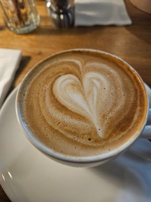 Hafer Cappuccino at Vevay Kitchen in Frankfurt