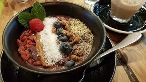 Vevay Acai Bowl at Vevay Kitchen in Frankfurt